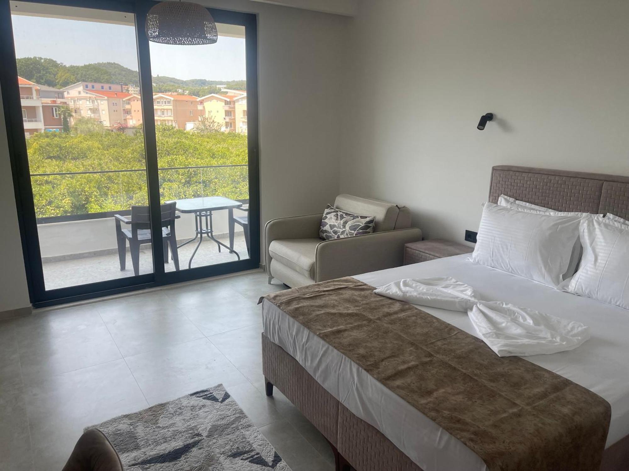 Apartaments Queen Ulcinj Exterior photo